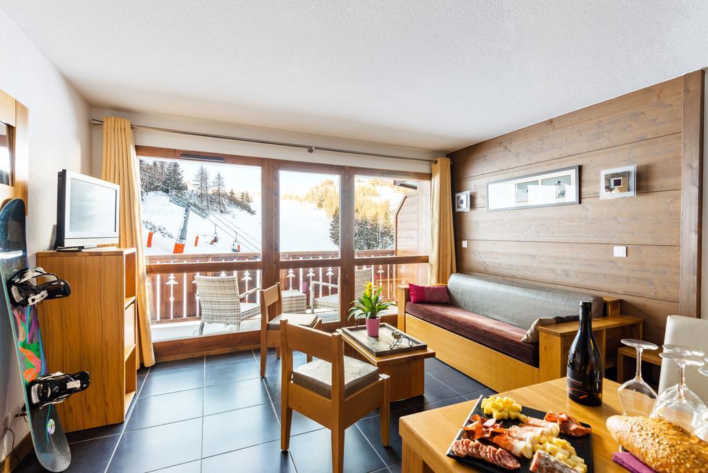 Travelski Home Premium - Residence Les Chalets D'Edelweiss La Plagne Ngoại thất bức ảnh